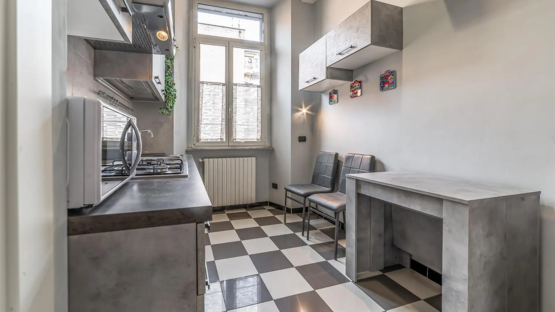 Gasthof Rome In Love B&B - Termini Train Station