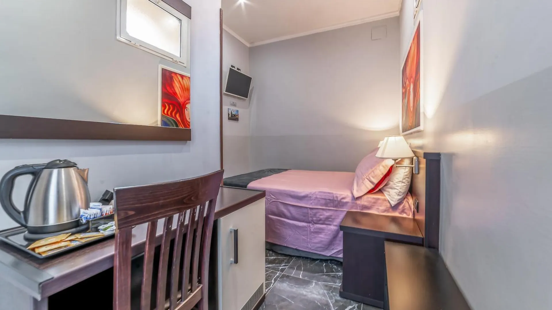 Guest house Rome In Love B&B - Termini Train Station