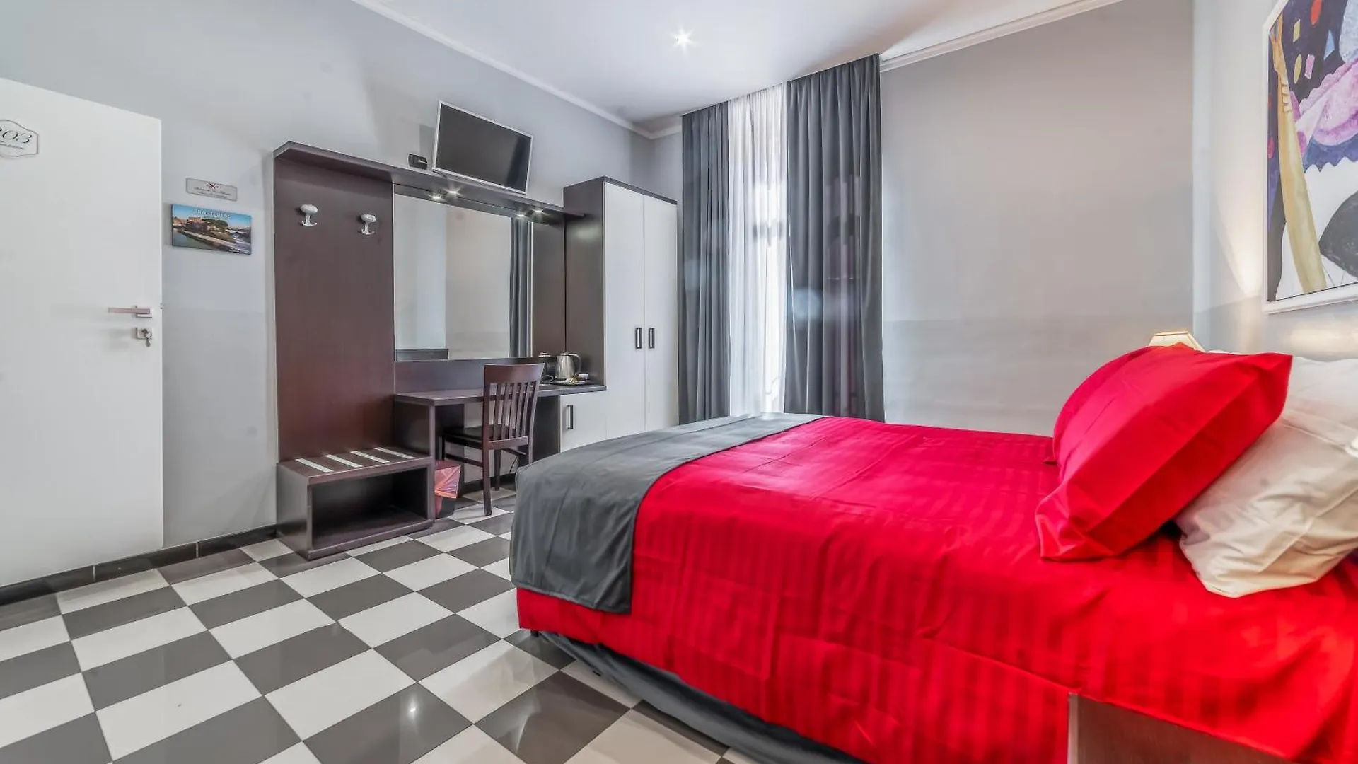 Rome In Love B&B - Termini Train Station Italy